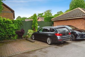 Private Parking- click for photo gallery